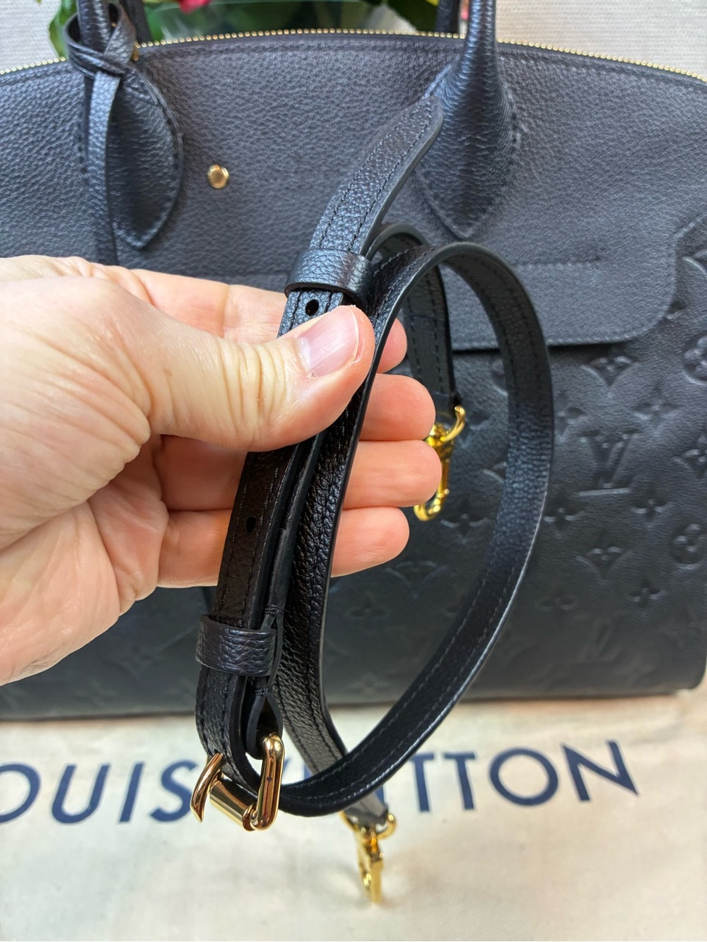 Louis Vuitton LV Black Monogram Empreinte Pont Neuf GM Bag - Fantastic Condition - Picture 2 of 16